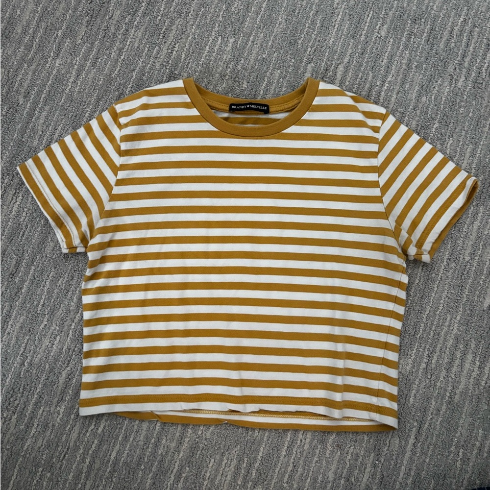 Brandy Melville Tee | EUC!!